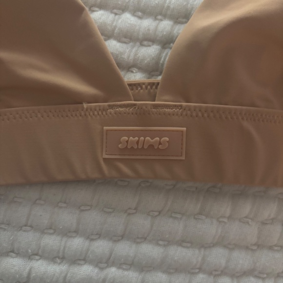 SKIMS Brown Bikini Top - Picture 5 of 6